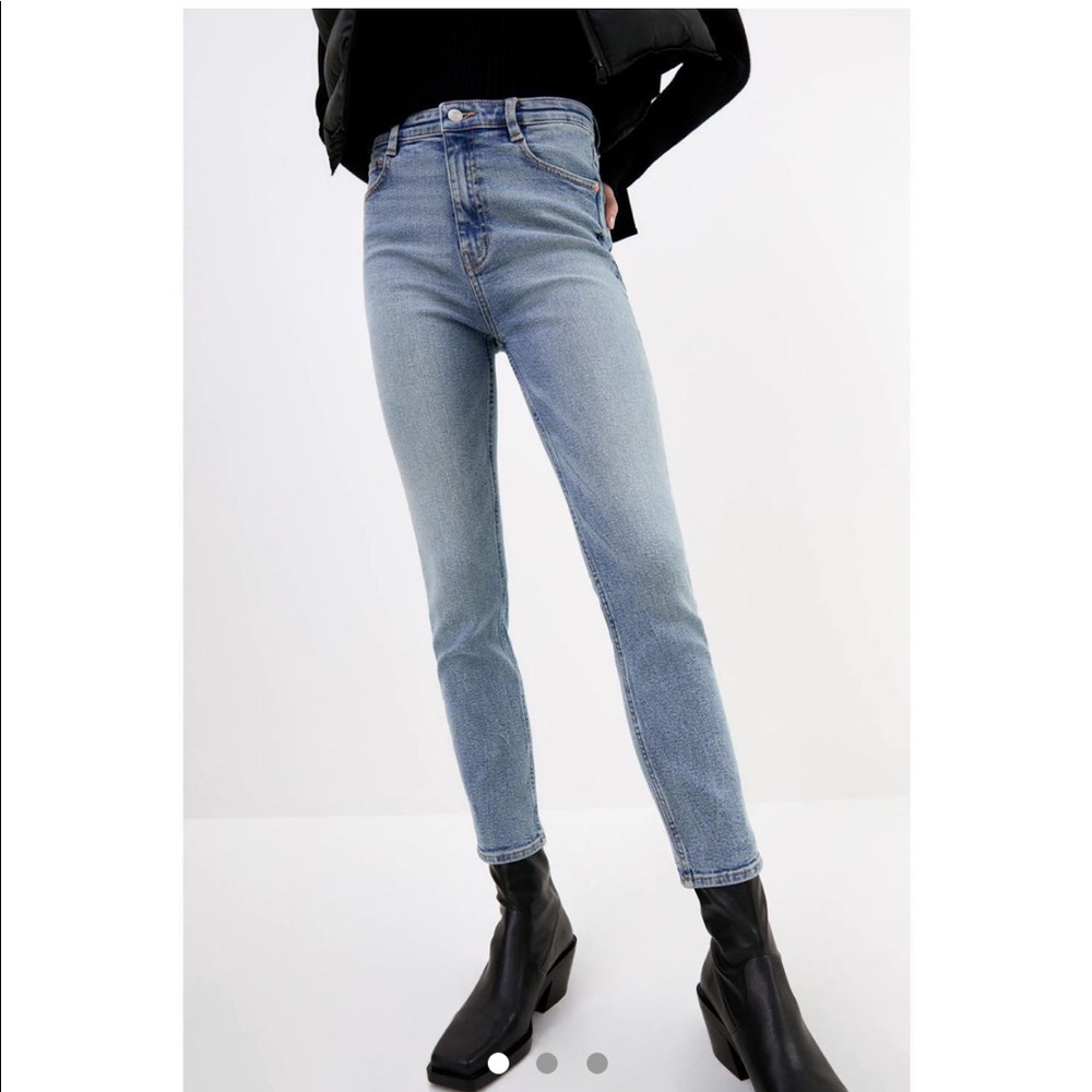 Zara High Rise Skinny jeans in Vintage Blue